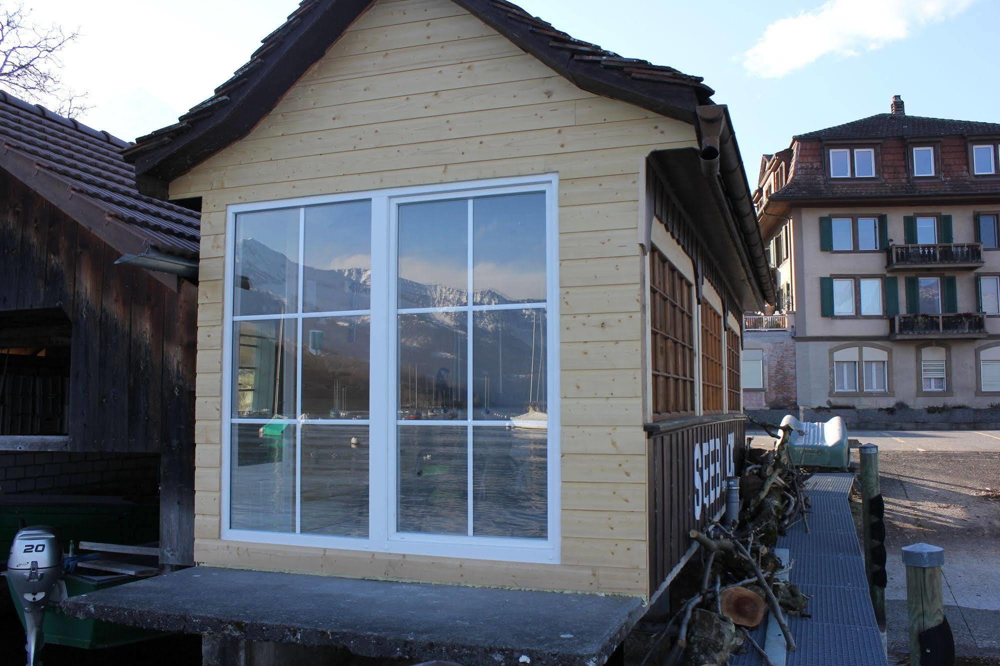 Strandhotel Seeblick Faulensee Екстериор снимка